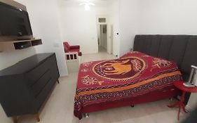 Apartamento Ouro Negro